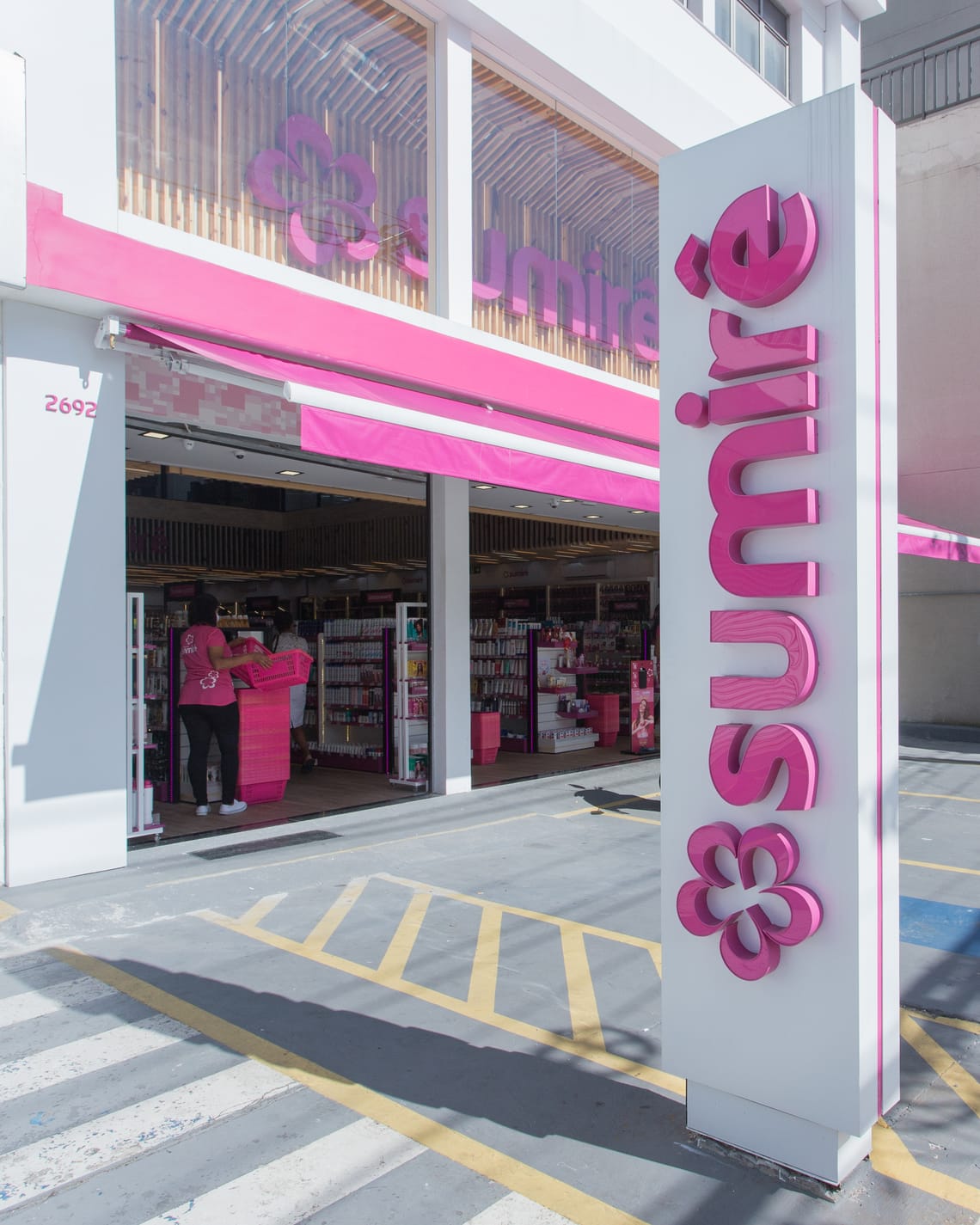 Sumirê Santa Cruz: a beleza da inovação em loja de rua