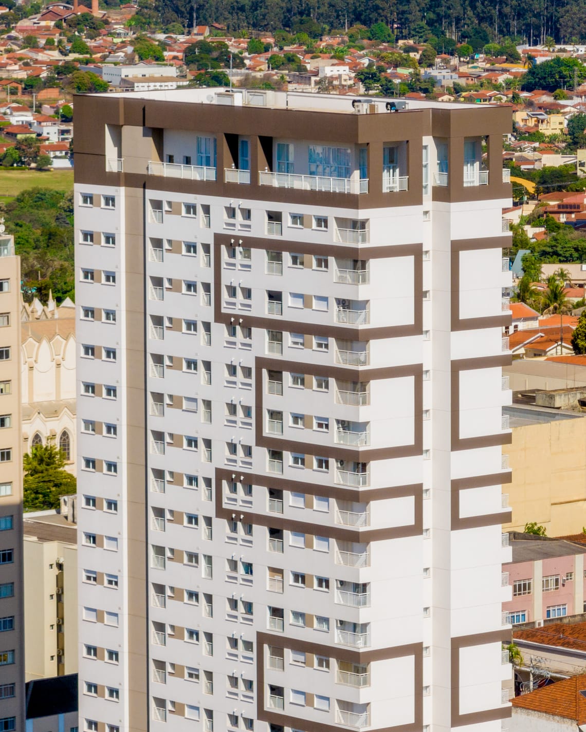 Edifício Reserva da Praça: modernidade e diálogo urbano no coração de ourinhos